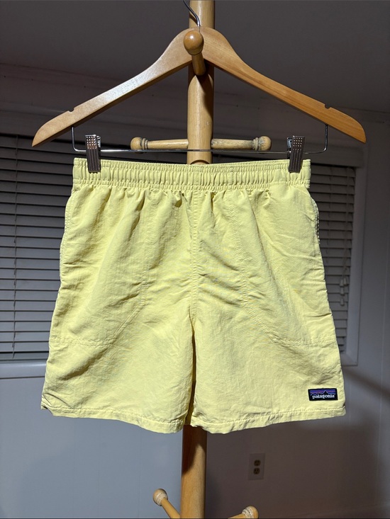 Patagonia Other - Patagonia Kids Baggies Shorts 5" Lined Milled Yellow Size XL 14